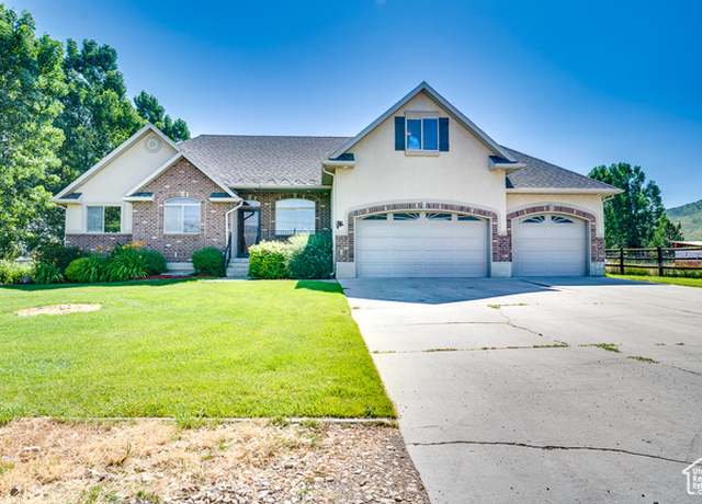 Property at 3035 S Big Hollow Rd, Heber City, UT 84032, 8 beds, 4.5 baths