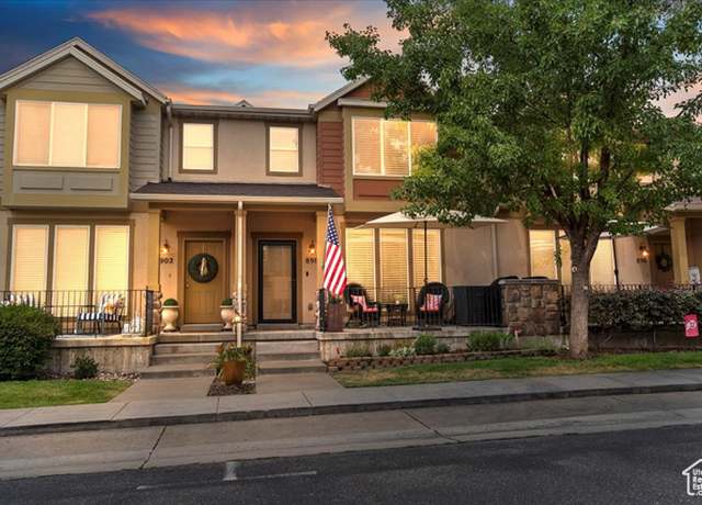 Property at 898 W Willow Green Way, Farmington, UT 84025, 3 beds, 2.5 baths