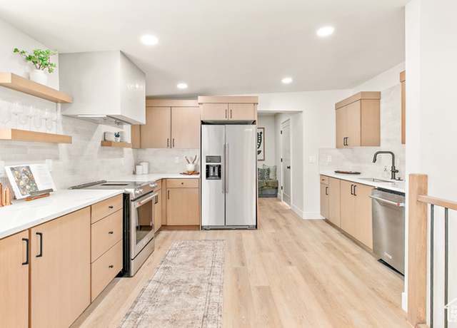 Property at 2559 E Evening Star Dr, Holladay, UT 84124, 4 beds, 3 baths
