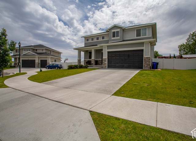Property at 9172 S Plume Ct, West Jordan, UT 84081, 4 beds, 3.5 baths