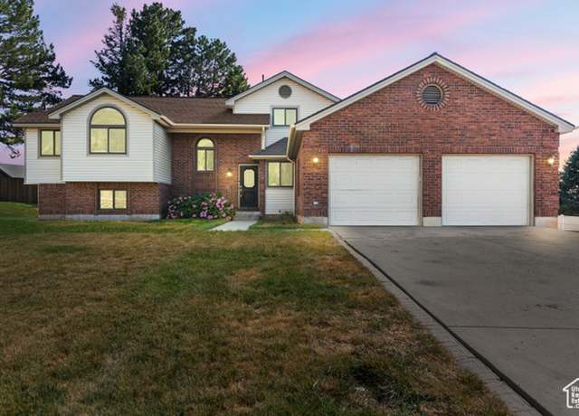 Property at 1505 Navajo Dr, Ogden, UT 84403, 5 beds, 3 baths
