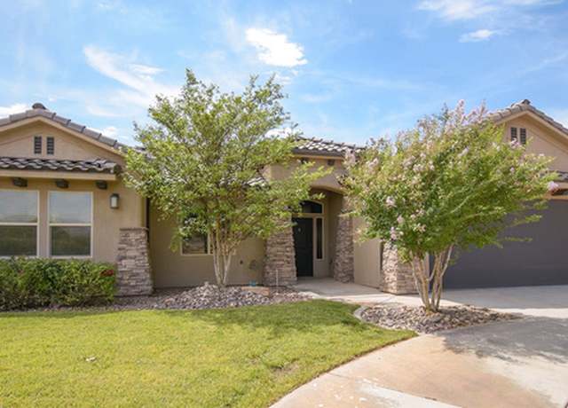 Property at 2596 S Little Valley Rd, St. George, UT 84790, 4 beds, 2.5 baths