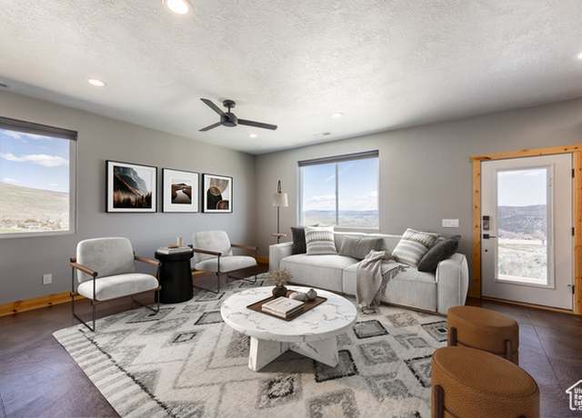 Property at 420 E Rockport Aspen Dr, Coalville, UT 84017, 4 beds, 2 baths