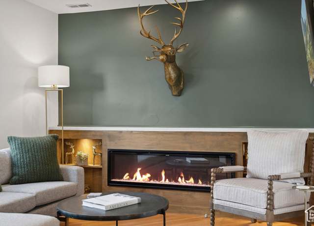 Property at 236 Woodside Ave #11, Park City, UT 84060, 2 beds, 2 baths