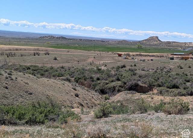 Property at 1902 E Goose Ranch Rd, Vernal, UT 84078