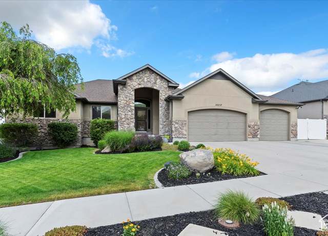 Property at 14257 S Round Rock Dr W, Herriman, UT 84096, 5 beds, 3.5 baths
