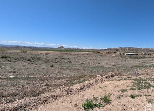 Property at 2042 E Goose Ranch Rd, Vernal, UT 84078