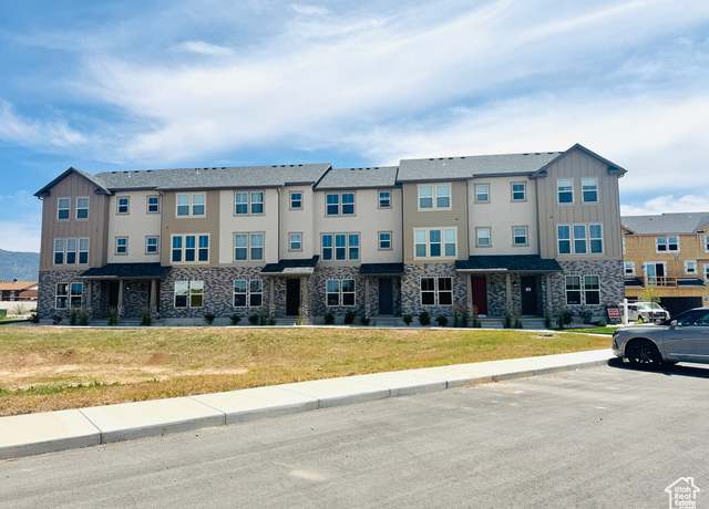 Property at 1650 N Main St #126, Layton, UT 84041, 3 beds, 2.5 baths