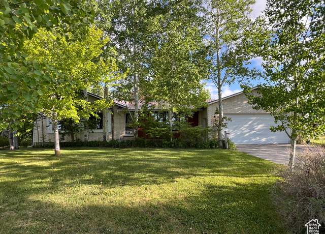 Property at 662 N 1600 E, Preston, ID 83263, 4 beds, 2 baths