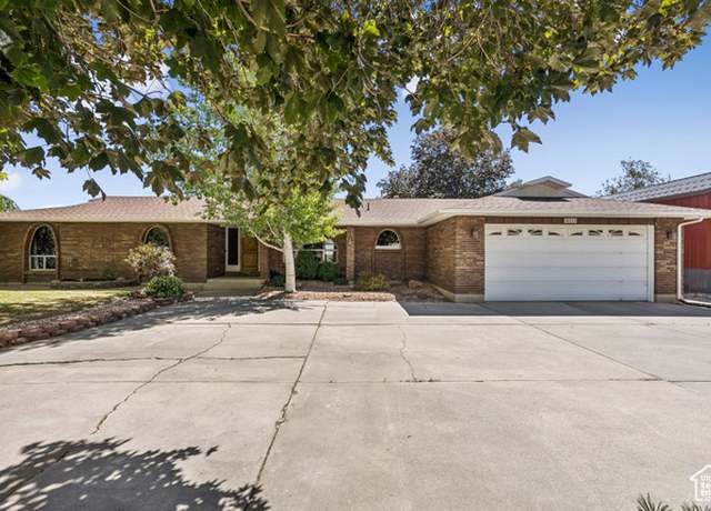Property at 9495 S 2200 W, South Jordan, UT 84095, 4 beds, 2 baths