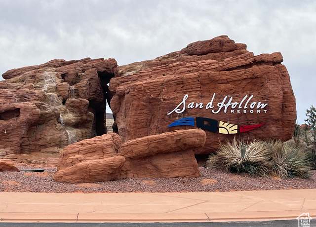 Property at 5194 W Villas Dr N, Hurricane, UT 84737, 2 beds, 2 baths