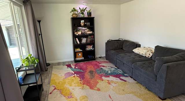 Photo of 440 E Torry Cir, Sandy, UT 84070