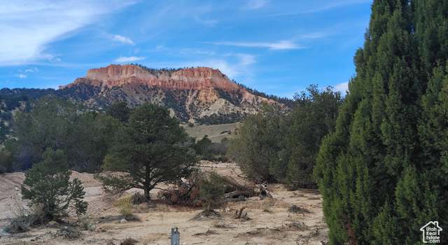 Photo of Property in Tropic, UT 84776