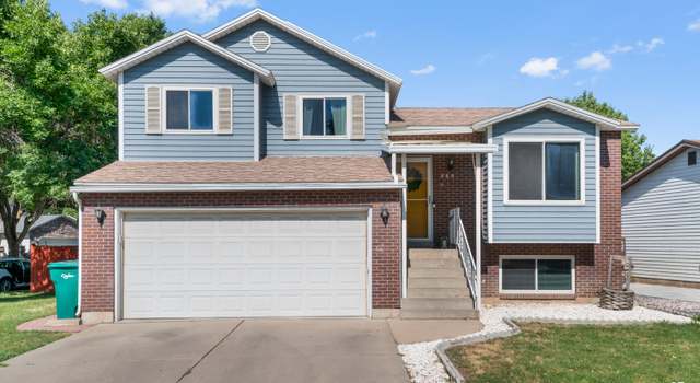 Photo of 889 S Clover Cir, Ogden, UT 84404