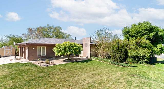 Property at 1340 E Oakmont Lane Ln, Fruit Heights, UT 84037, 5 beds, 3.5 baths