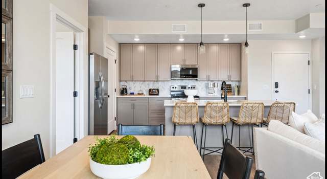 Photo of 875 W Akoya Pearl St #303, St. George, UT 84790