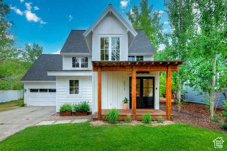 Photo of 2512 Lily Langtry Ct Park City, UT 84060
