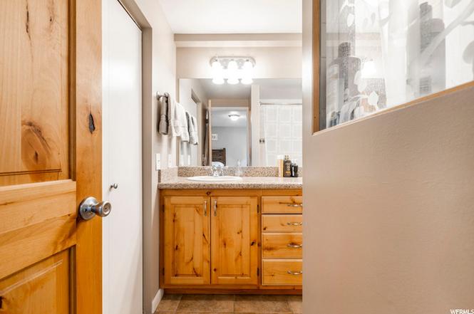 Download 190 Aspen Dr, Park City, UT 84098 | MLS# 1751402 | Redfin