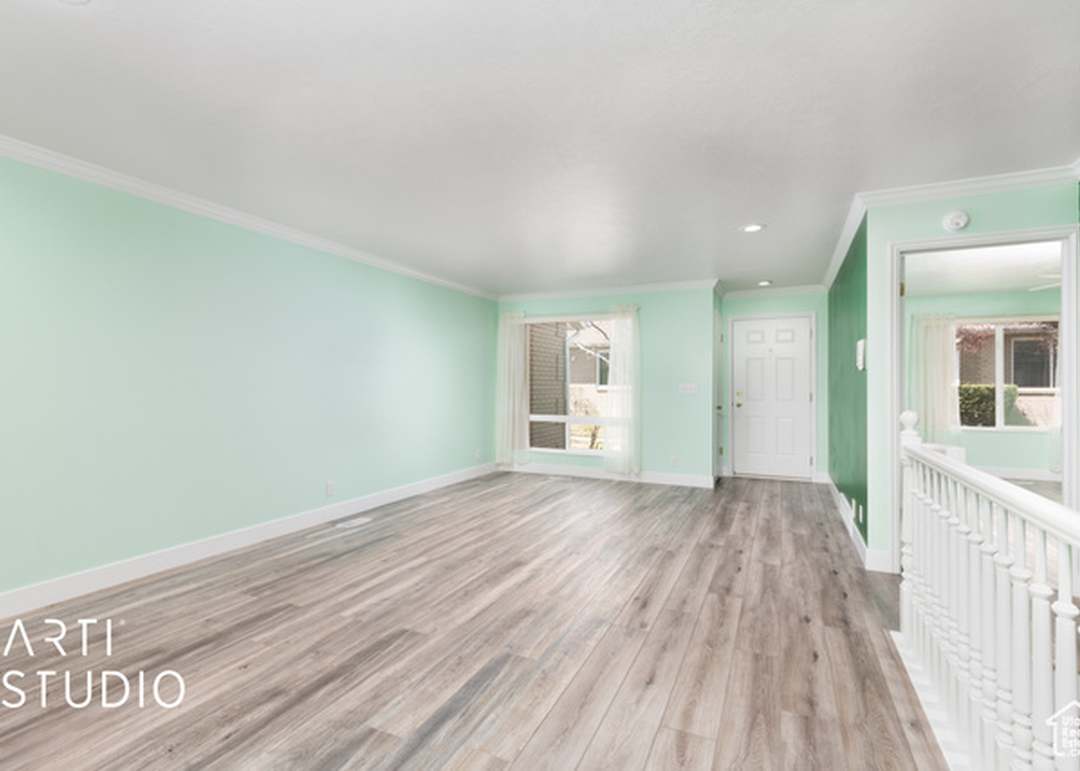 1454 W Cornerstone Dr, South Jordan, UT 84095