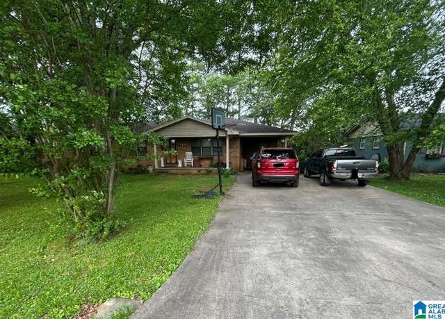 Property at 409 Morningview St, Athens, AL 35611, 3 beds, 2 baths