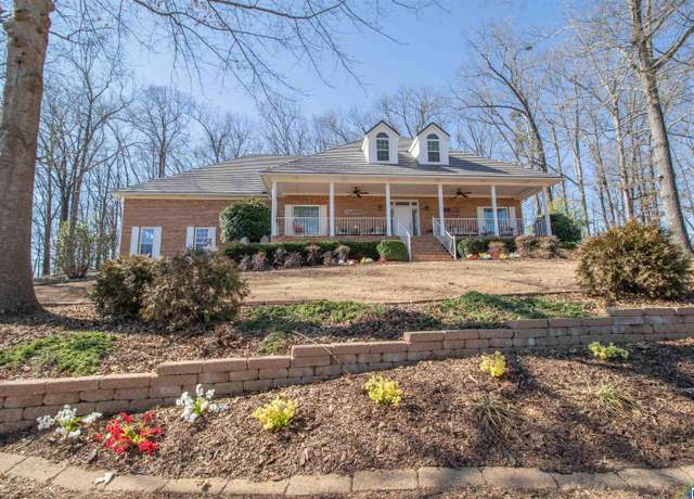 Property at 614 Woodland Hills Dr, Springville, AL 35146, 3 beds, 2.5 baths