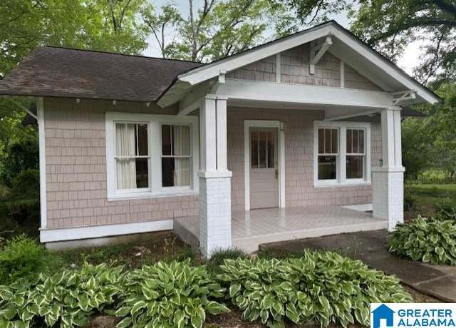 Property at 1225 Highland Ave, Wadley, AL 36276, 3 beds, 2 baths
