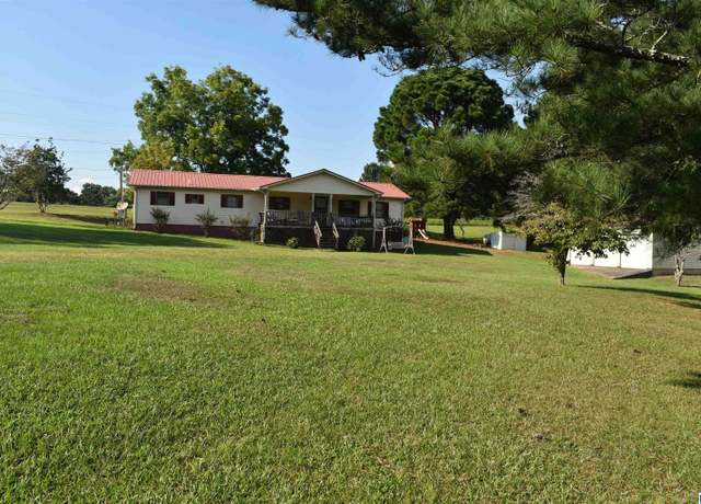 Property at 3030 Arkadelphia Rd, Hayden, AL 35079, 3 beds, 3 baths