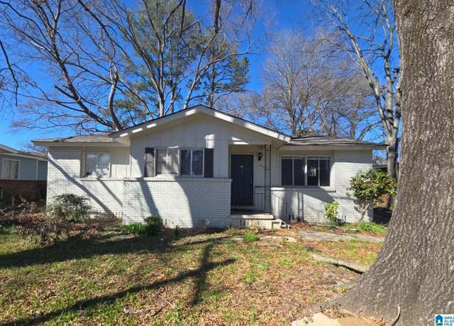 Property at 1432 Brighton Rd, Birmingham, AL 35228, 3 beds, 2 baths