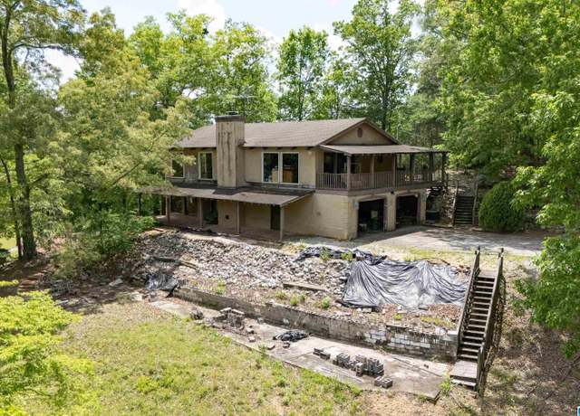 Property at 297 Cain Rd, Chelsea, AL 35043, 4 beds, 3 baths