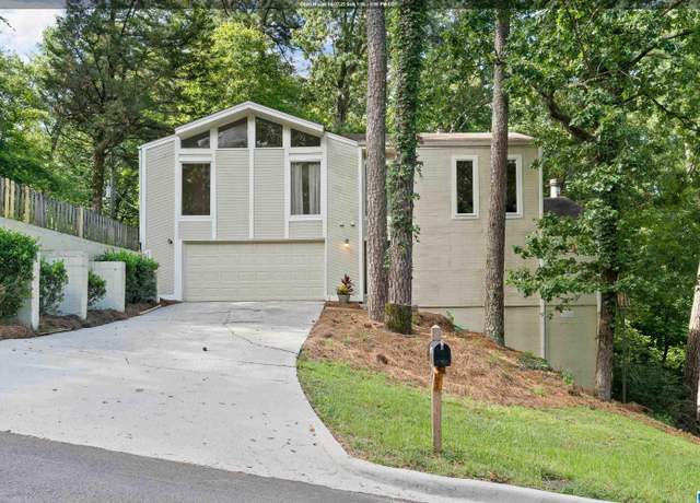 Property at 4760 Wine Ridge Ln, Birmingham, AL 35244, 3 beds, 2.5 baths