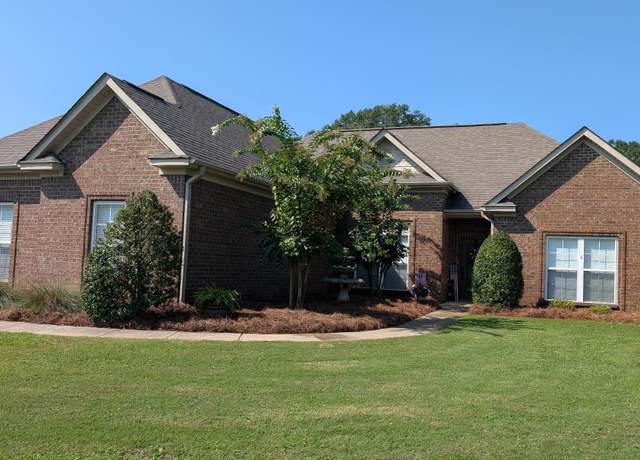 Property at 10 County Road 1060, Clanton, AL 35045, 3 beds, 2 baths