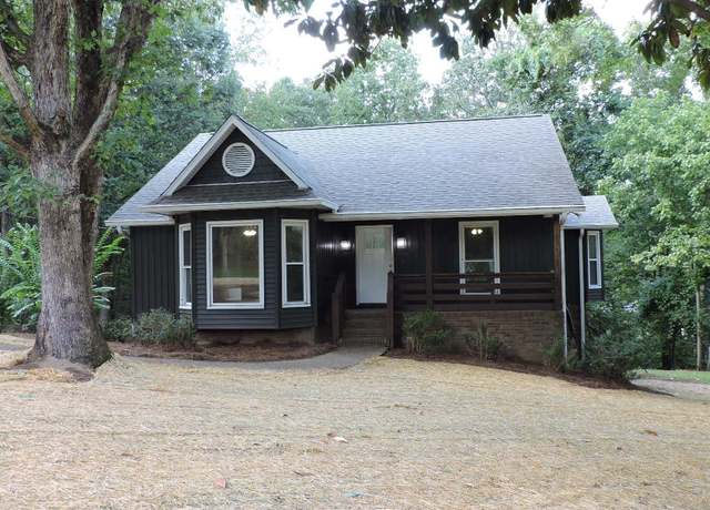 Property at 6210 Mountainwood Cir, Pinson, AL 35126, 4 beds, 2.5 baths