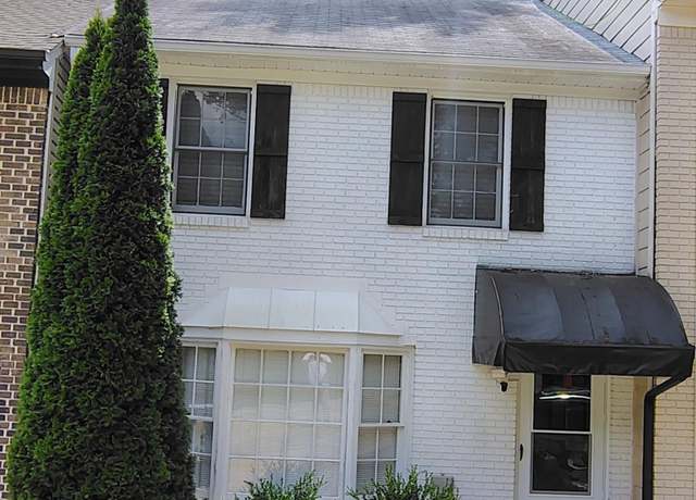 Property at 2933 Riverwood Ter, Birmingham, AL 35242, 2 beds, 2 baths