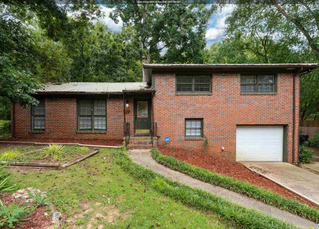 Property at 109 36th Ave NE, Center Point, AL 35215, 3 beds, 2 baths