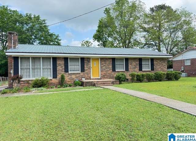 Property at 114 Woodland Dr, Talladega, AL 35160, 4 beds, 2 baths