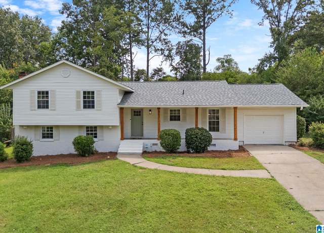 Property at 913 Ryecroft Rd, Pelham, AL 35124, 3 beds, 2.5 baths