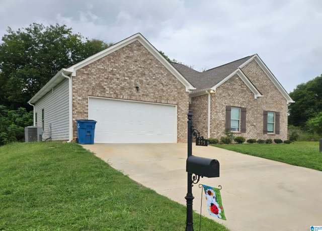 Property at 275 Keswick Dr, Eastaboga, AL 36260, 4 beds, 2 baths