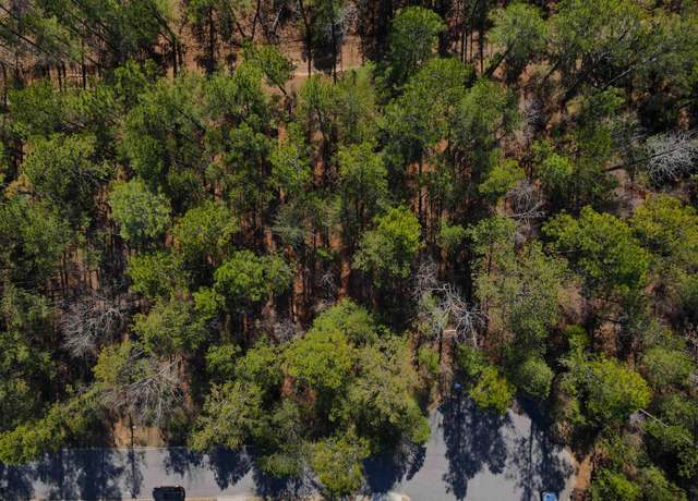 Property at 137 Covington Place Dr #9, Columbiana, AL 35051