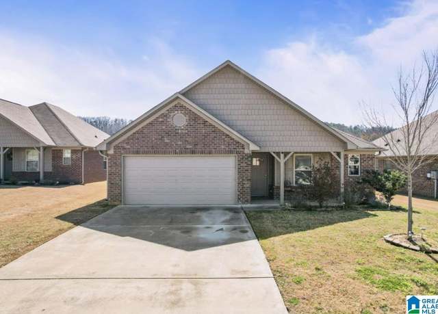 Property at 5639 Goodwin Ct, Pinson, AL 35126, 3 beds, 2 baths
