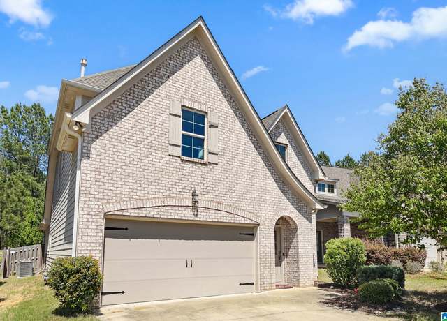 Property at 3020 Springfield Cir, Chelsea, AL 35043, 4 beds, 2.5 baths