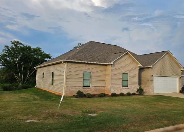 Property at 88 Keswick Dr, Eastaboga, AL 36260, 4 beds, 2 baths
