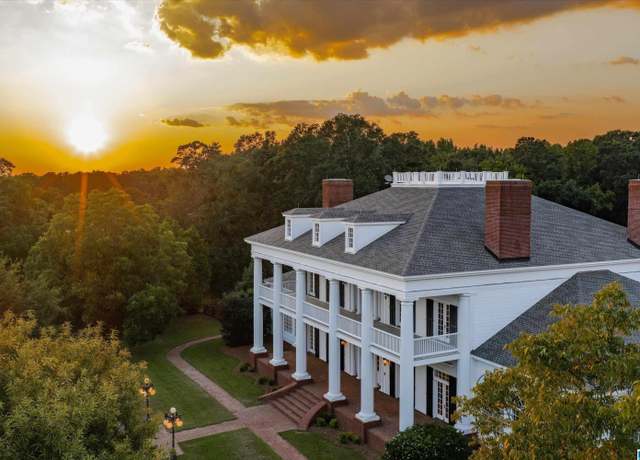 Property at 2667 Claud Fleahop Rd, Eclectic, AL 36024, 5 beds, 8 baths