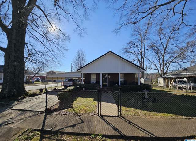 Property at 113 S Harris Ave, Piedmont, AL 36272, 3 beds, 1 bath