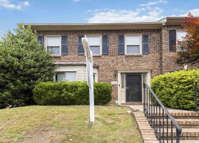 Property at 608 Mountain Laurel Ct, Hoover, AL 35244, 2 beds, 2.5 baths