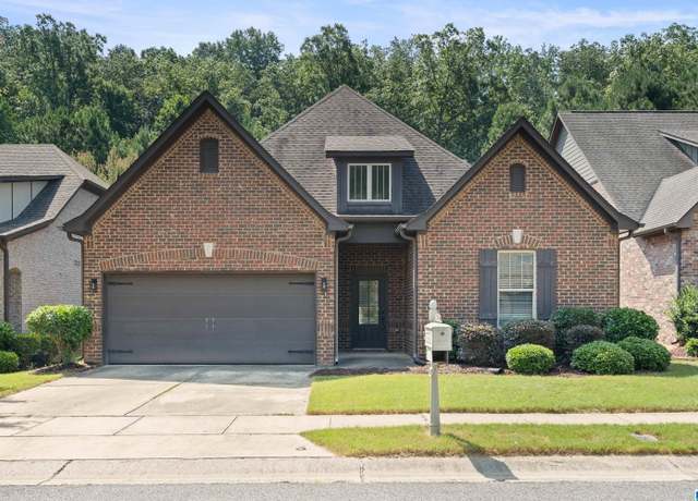 Property at 5468 Park Side Cir, Hoover, AL 35244, 4 beds, 2 baths