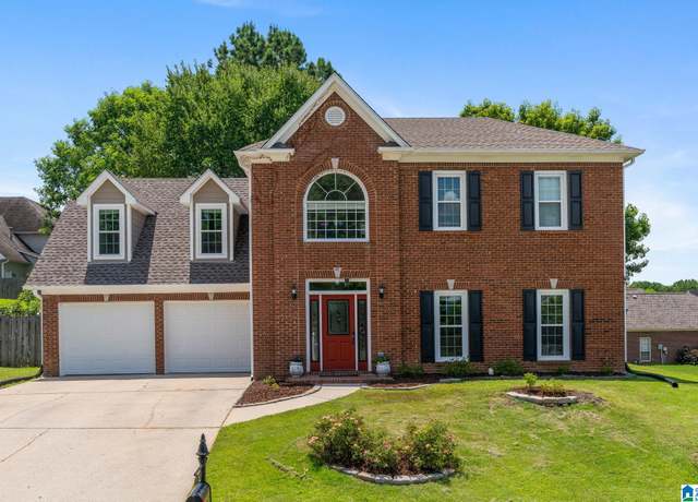 Property at 1104 Colony Trl, Hoover, AL 35226, 3 beds, 2.5 baths