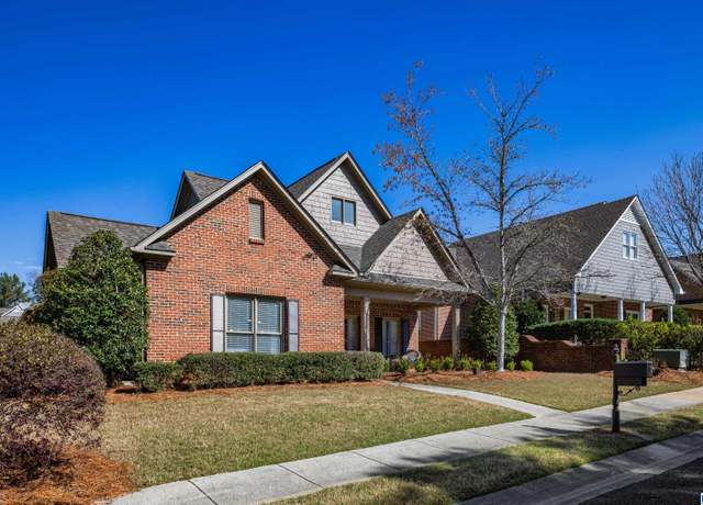 Property at 4082 Alston Ln, Vestavia Hills, AL 35242, 5 beds, 3 baths