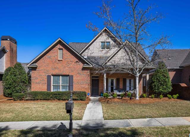 Property at 4082 Alston Ln, Vestavia Hills, AL 35242, 5 beds, 3 baths