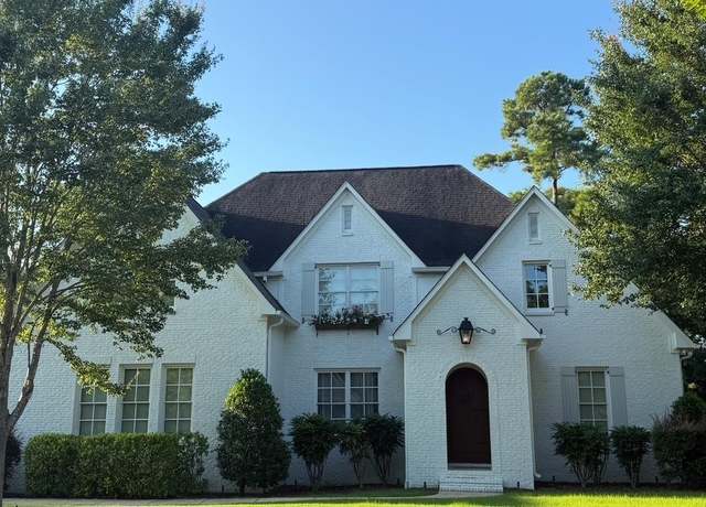 Property at 4267 Hamlin Pl, Vestavia Hills, AL 35242, 5 beds, 3.5 baths