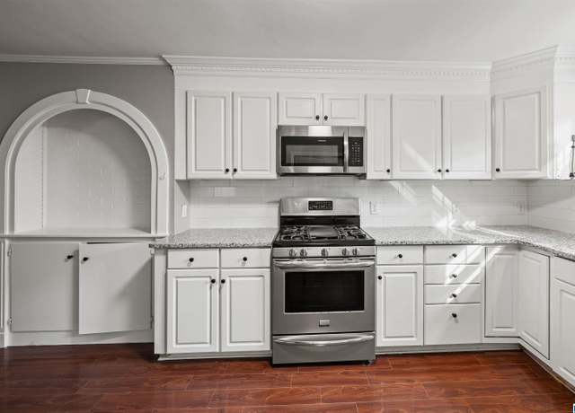 Property at 1235 Cresthill Rd, Birmingham, AL 35213, 3 beds, 2 baths